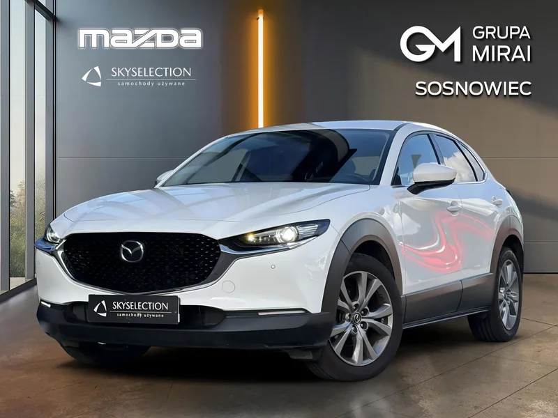 Mazda CX-30 — front left